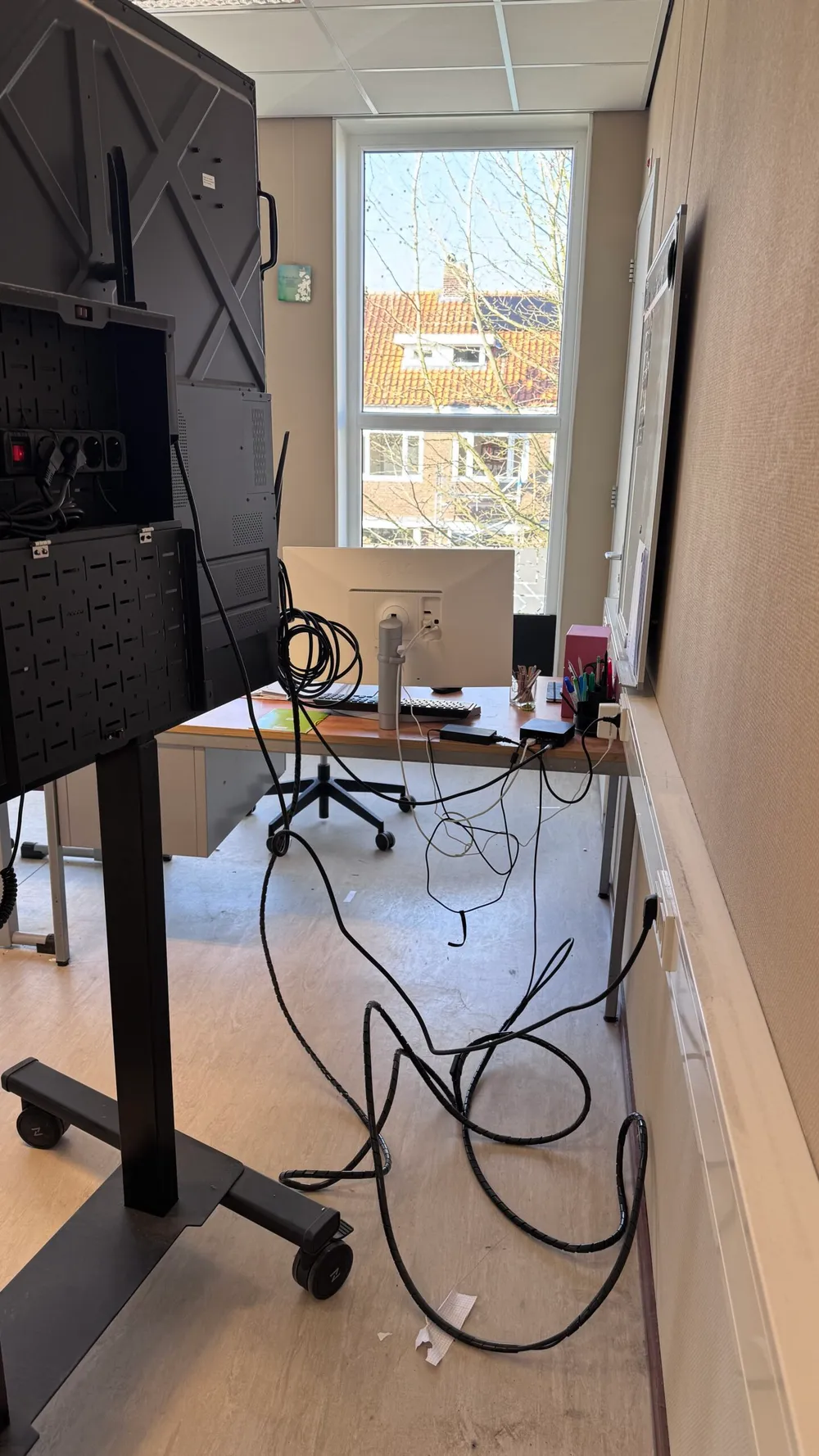 bekabeling digibord niet op orde