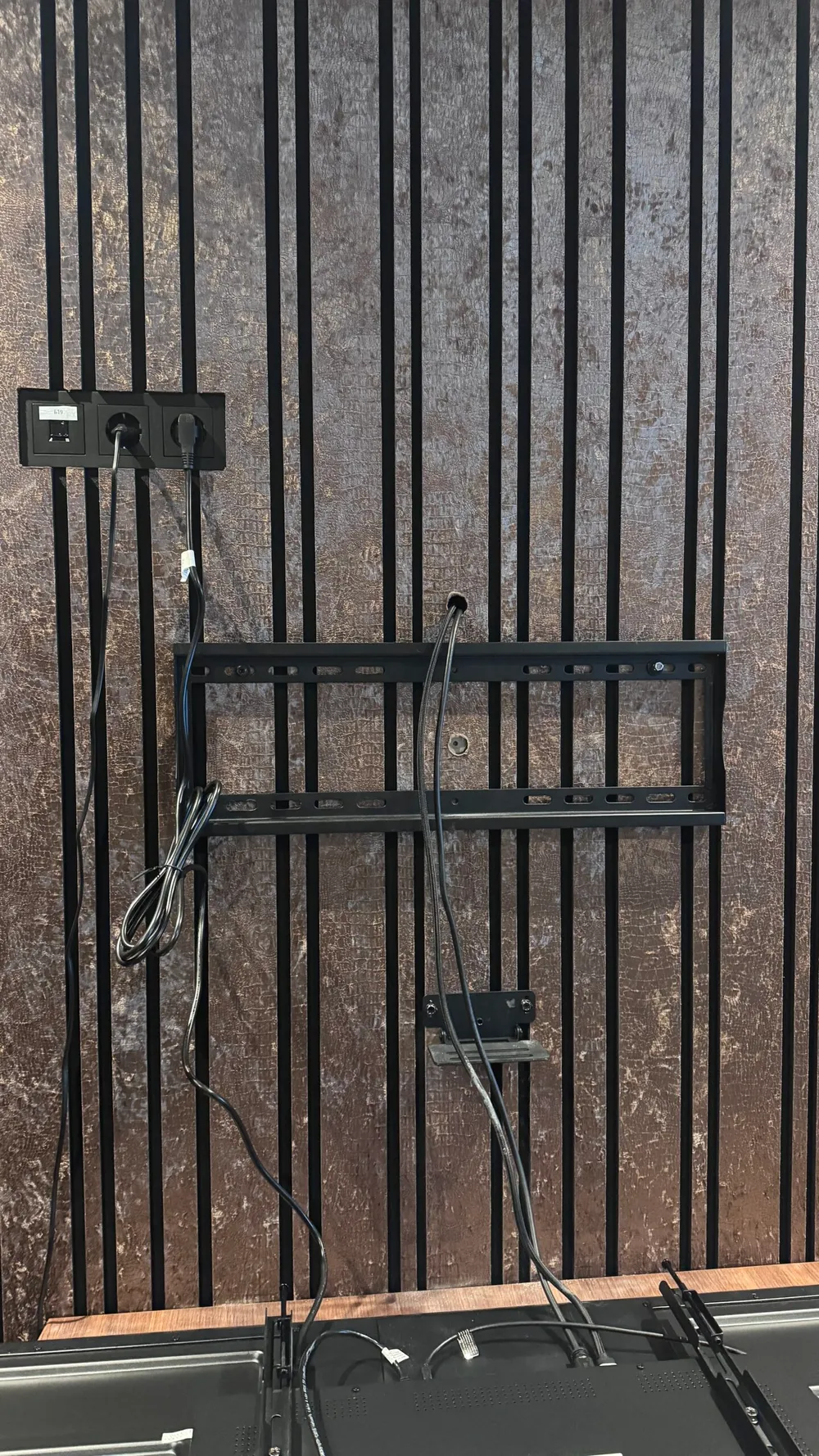 Voorbereiding beeldscherm montage