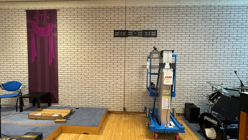 Neomounts WL30S-950BL19 wandbeugel voor grote schermen