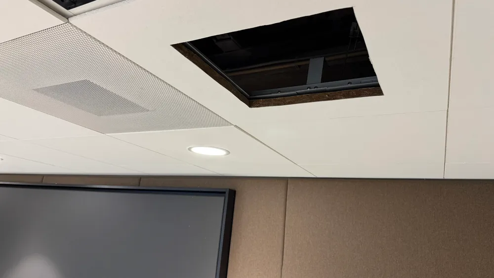 High-end geluid, subtiel weggewerkt – Bose EdgeMax EM90